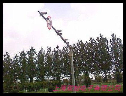 雷達(dá)測(cè)速儀顯示屏4000起超高亮超速自動(dòng)提醒