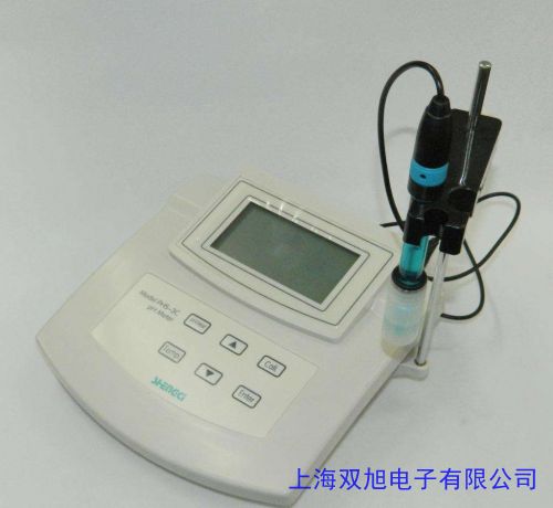 電導(dǎo)率儀CCT3320V 原CM-230電導(dǎo)儀 水質(zhì)監(jiān)測儀