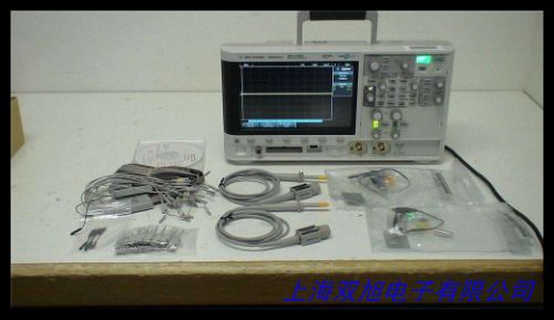 /Tektronix TBS1104數(shù)字存儲(chǔ)示波器4通道使用說(shuō)明書(shū)